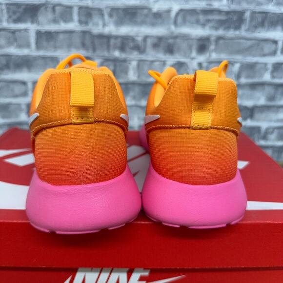 Nike Roshe Run One Atomic Mango Pink Glow Ombre Shoes 599432-801 Womens Size 7 - Picture 4 of 6